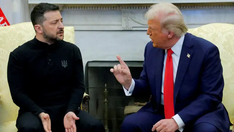 Trump, Zelenski'yi Arka Plana Attı: İngiltere'den İstihbarat Yasağı Geldi!