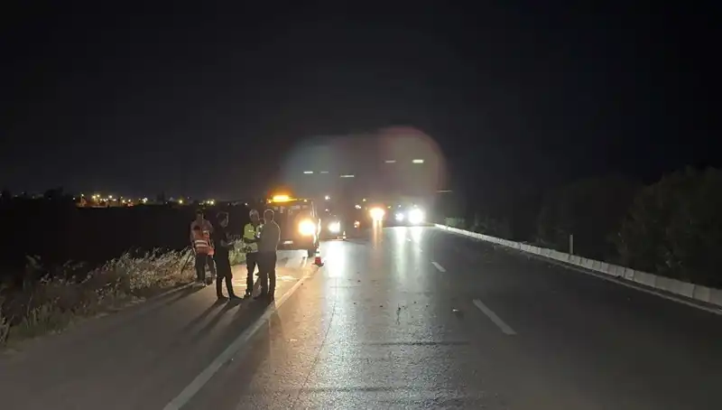 Adana’da Zincirleme Trafik Kazası: Yerel Halk Endişeli ve Yetkililer Harekete Geçti