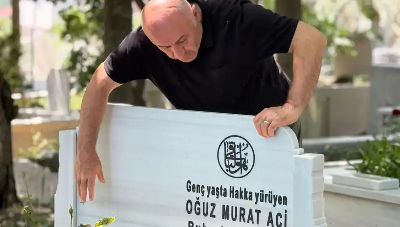 Aile İçin Babalar Günü: Aci'nin Yaşadığı Duygusal Anlar